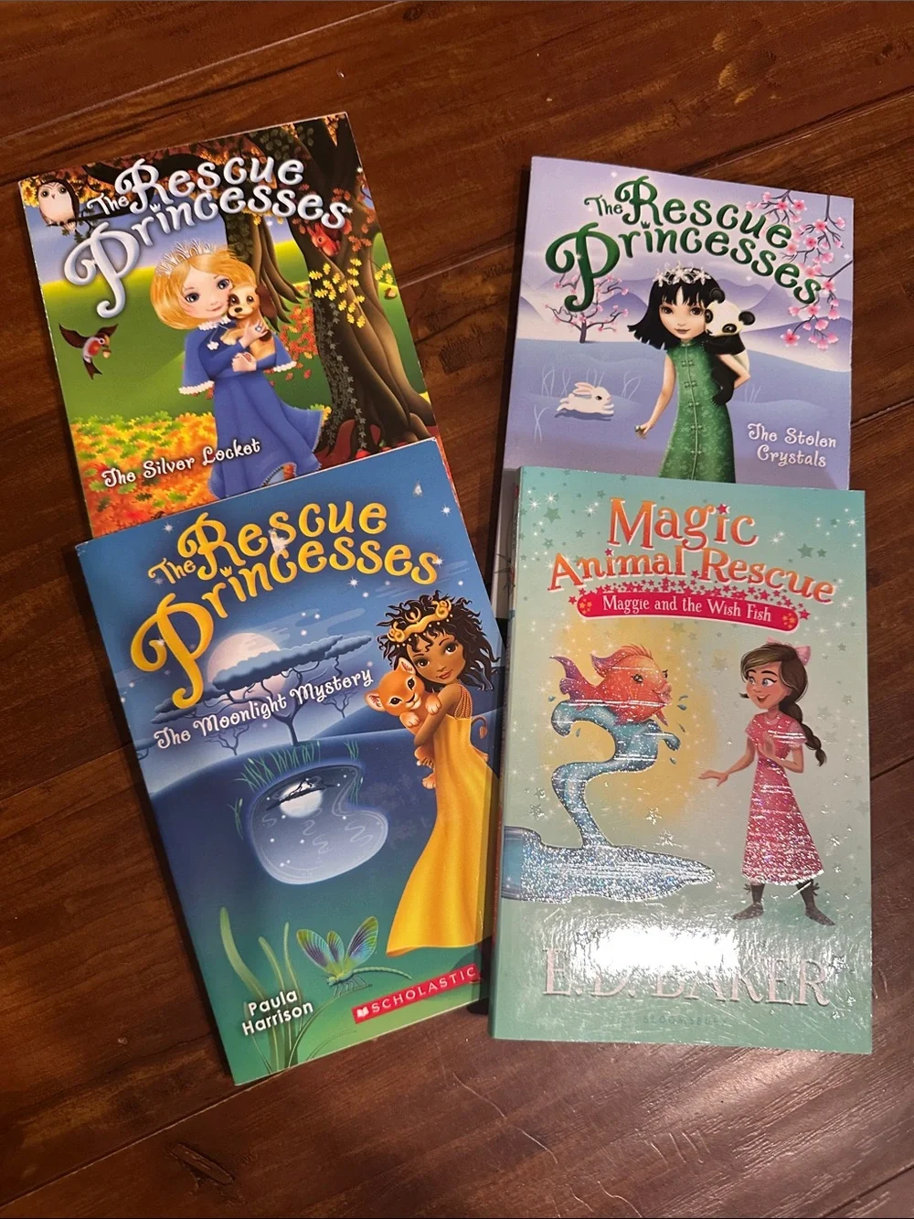 Rescue Princesses Books Lot 4 Scholastic Chapter Books Magic Animal Rescue